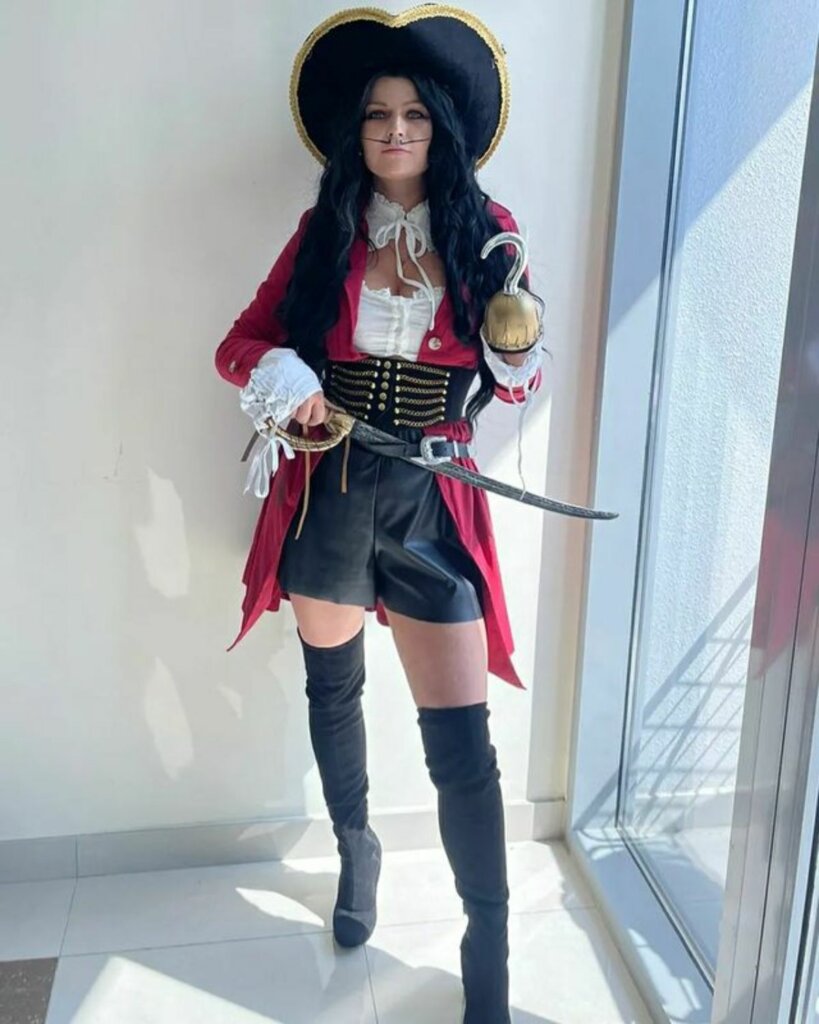 DIY Captain Hook Disney Viilains Halloween Costume Idea