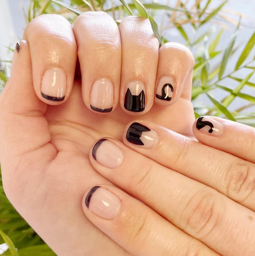 Black Halloween Nail Ideas