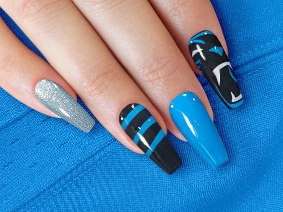 Game Day Nail Ideas