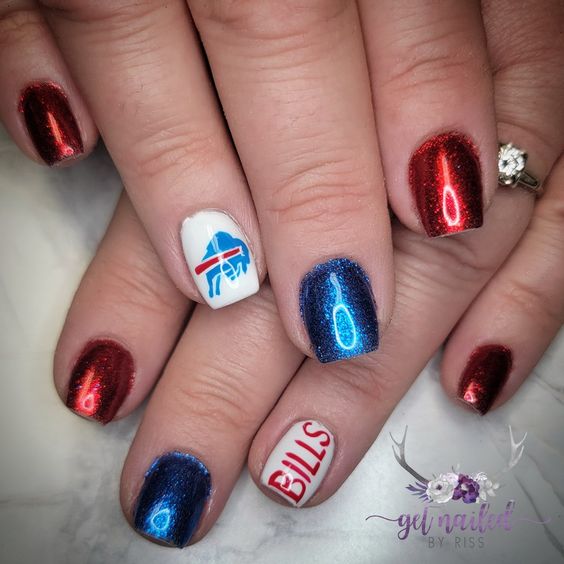 Game Day Nail Ideas