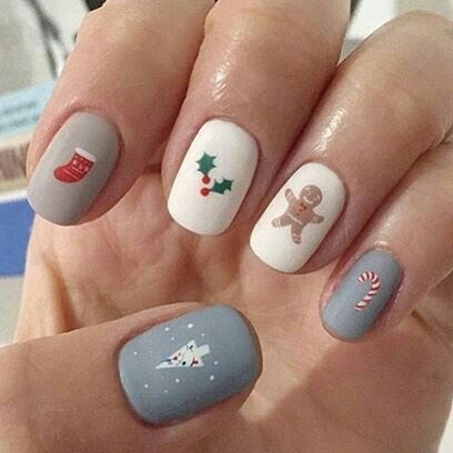 Short Christmas Nail Ideas