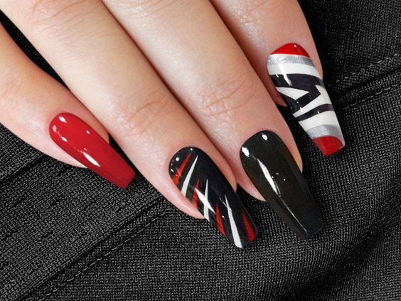 Game Day Nail Ideas