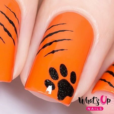 Game Day Nail Ideas