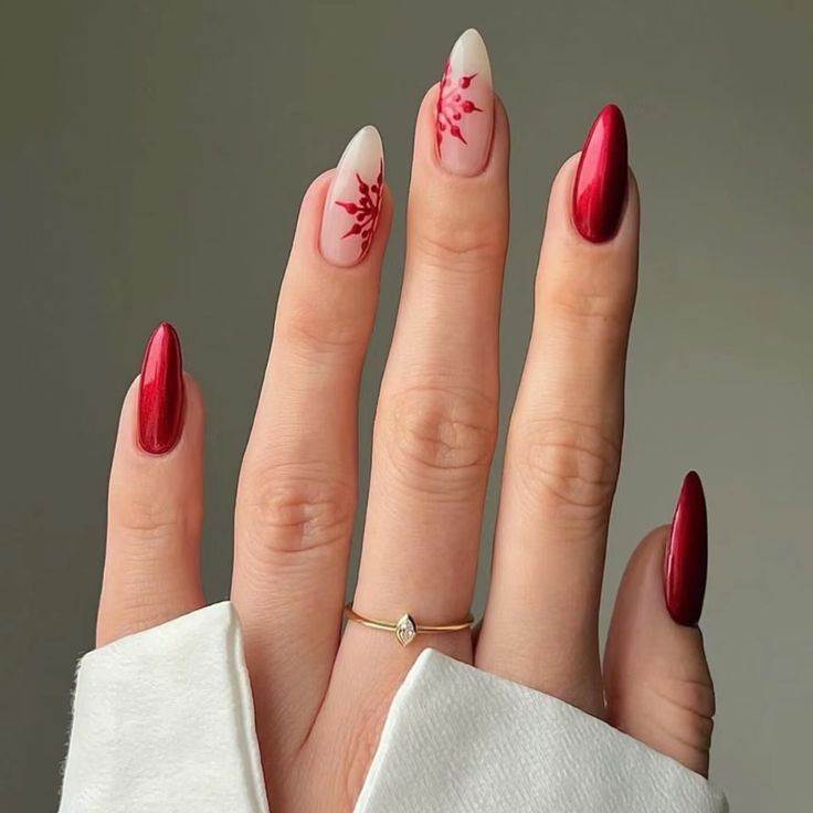 Festive Holiday Nail Ideas