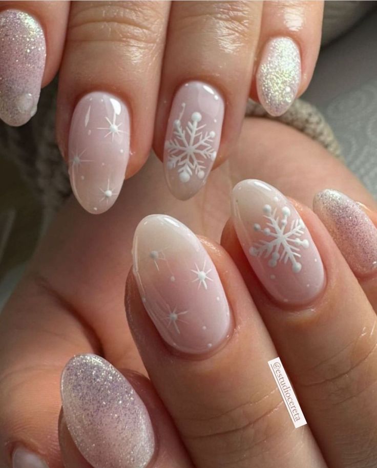 Festive Holiday Nail Ideas