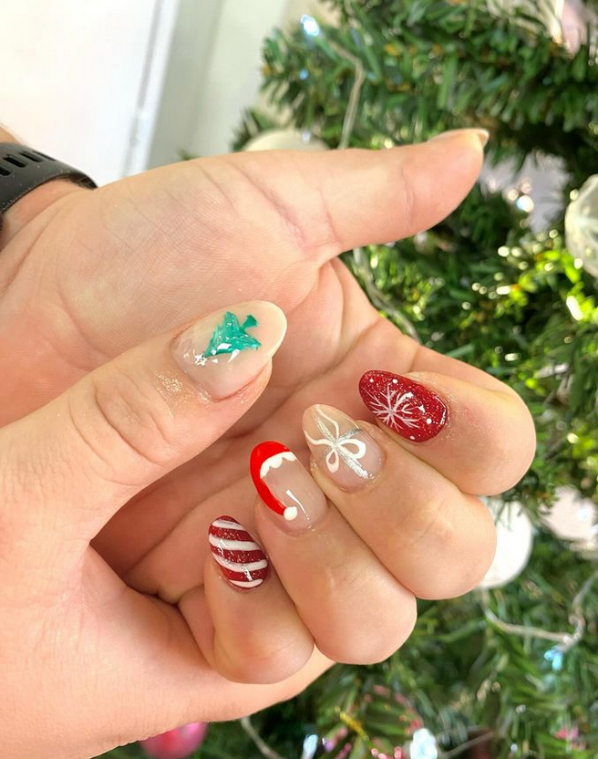 Santa Hat Nail Designs