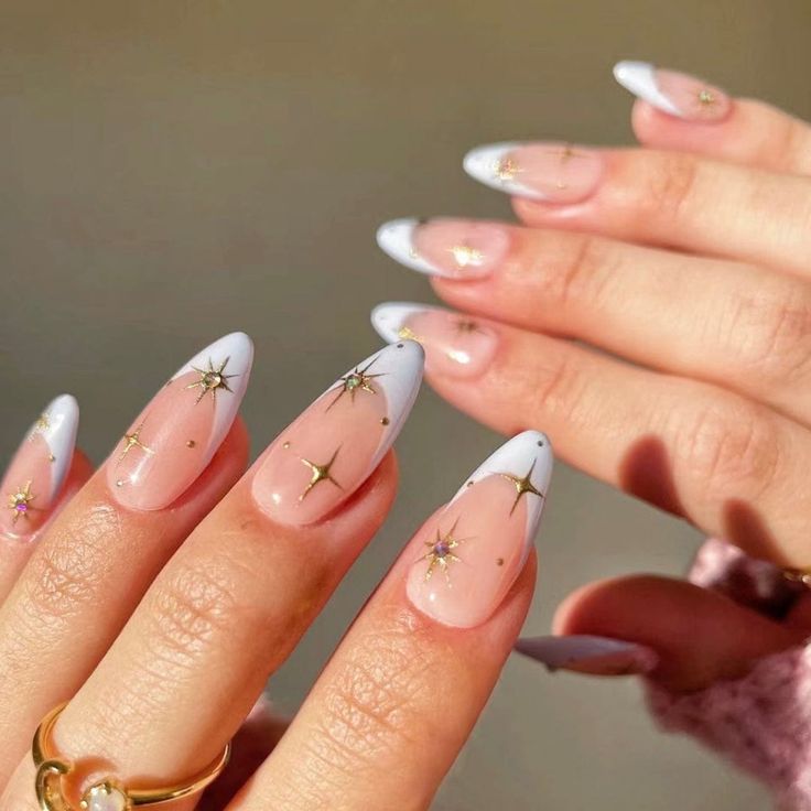 White Winter Nail Ideas