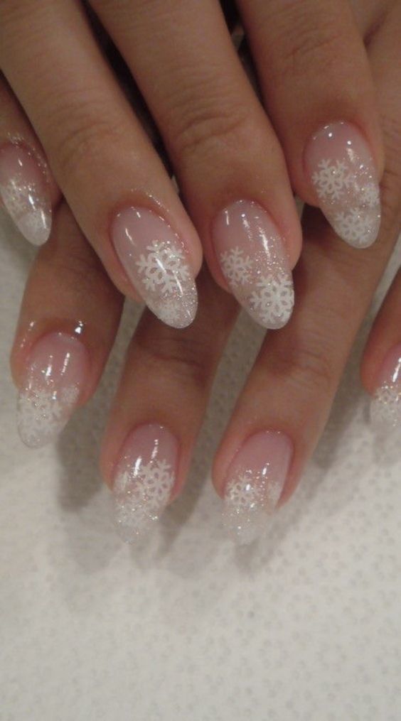 Snowflake Nail Ideas