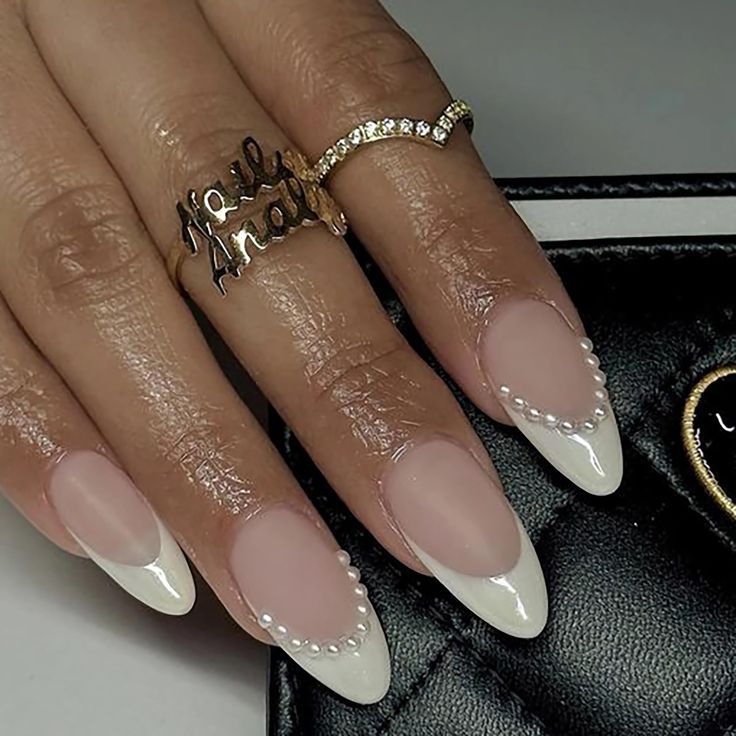 White Winter Nail Ideas