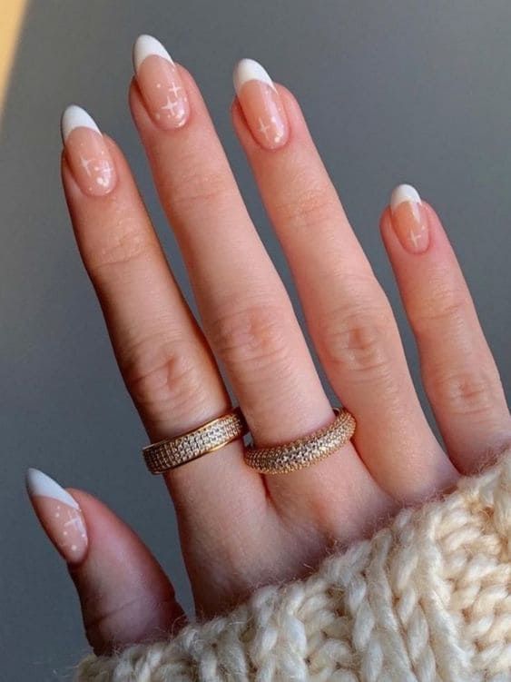 White Winter Nail Ideas